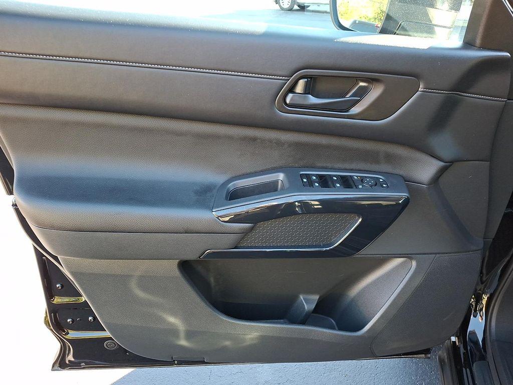 used 2024 Nissan Pathfinder car, priced at $28,795