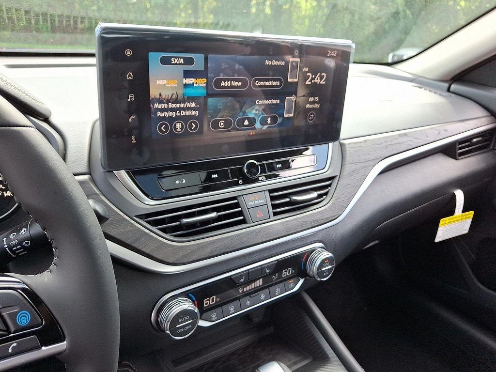 new 2025 Nissan Altima car, priced at $33,970