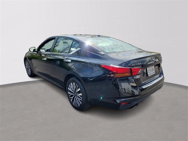 used 2023 Nissan Altima car, priced at $23,995