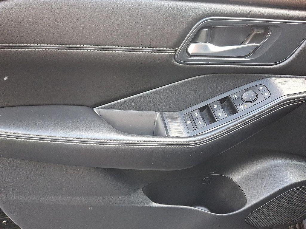 used 2023 Nissan Rogue car, priced at $27,995