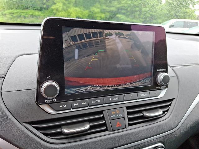 used 2022 Nissan Altima car