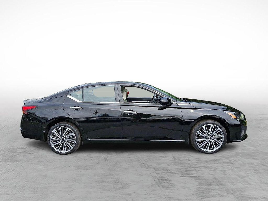 used 2023 Nissan Altima car, priced at $27,500
