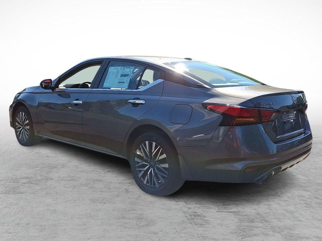 new 2025 Nissan Altima car, priced at $33,825
