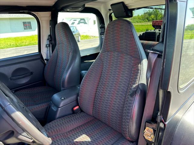 used 2000 Jeep Wrangler car, priced at $11,490