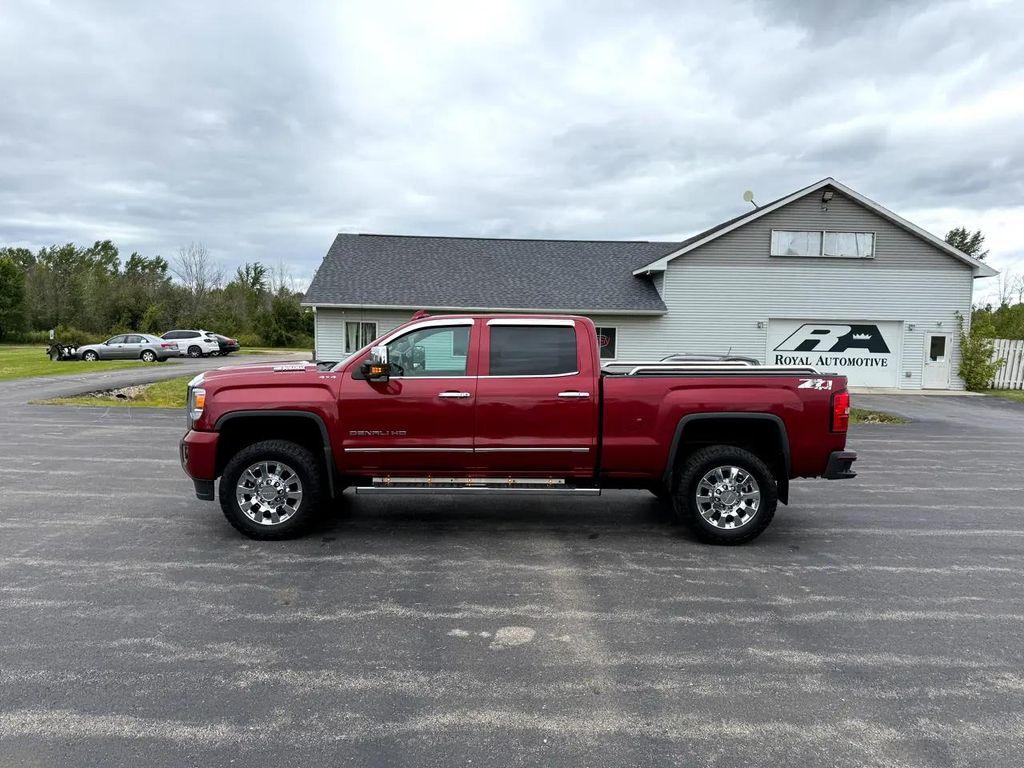 used 2018 GMC Sierra 2500 car, priced at $29,990