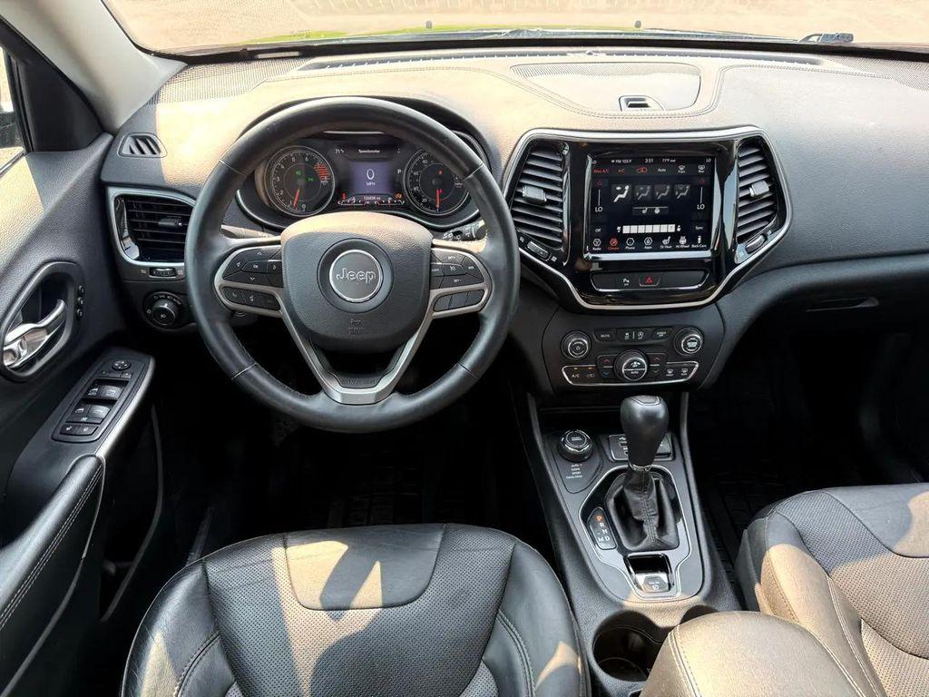 used 2019 Jeep Cherokee car, priced at $12,490