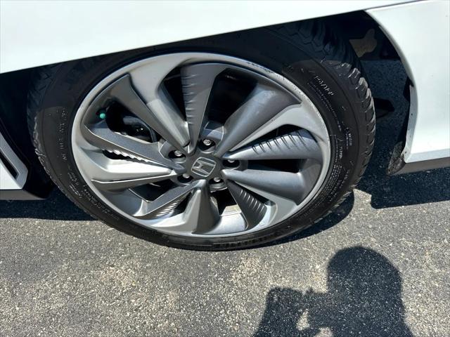 used 2018 Honda Clarity Plug-In Hybrid car, priced at $12,990