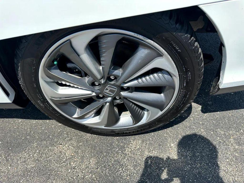 used 2018 Honda Clarity Plug-In Hybrid car, priced at $12,990