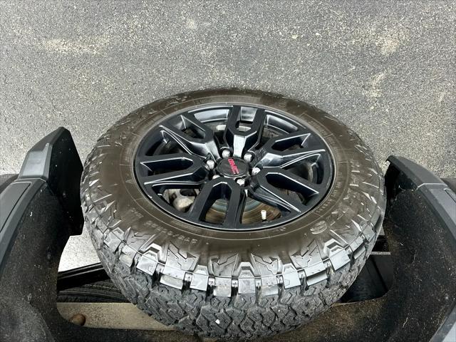 used 2019 GMC Sierra 1500 car, priced at $26,990