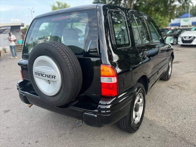 used 2000 Chevrolet Tracker car, priced at $3,998