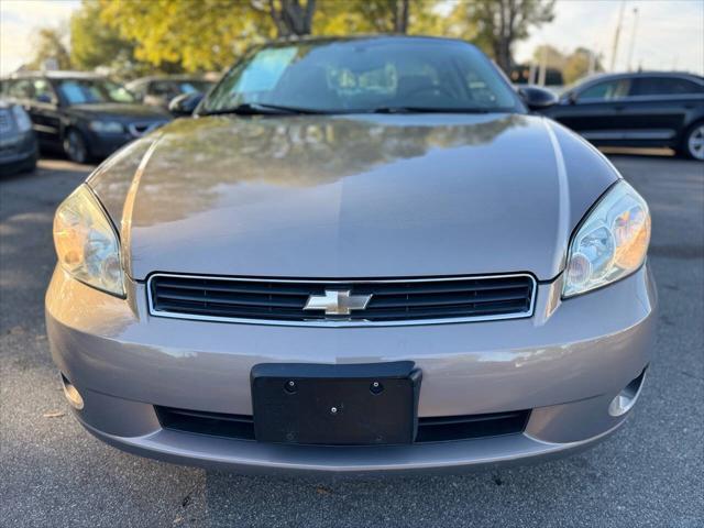 used 2006 Chevrolet Monte Carlo car, priced at $8,999