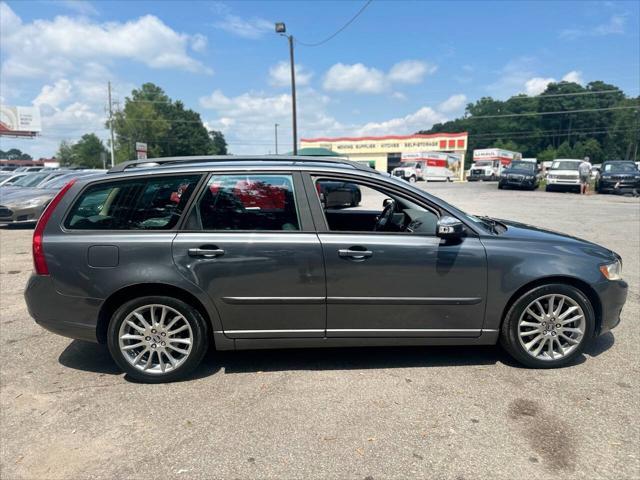 used 2008 Volvo V50 car, priced at $5,998