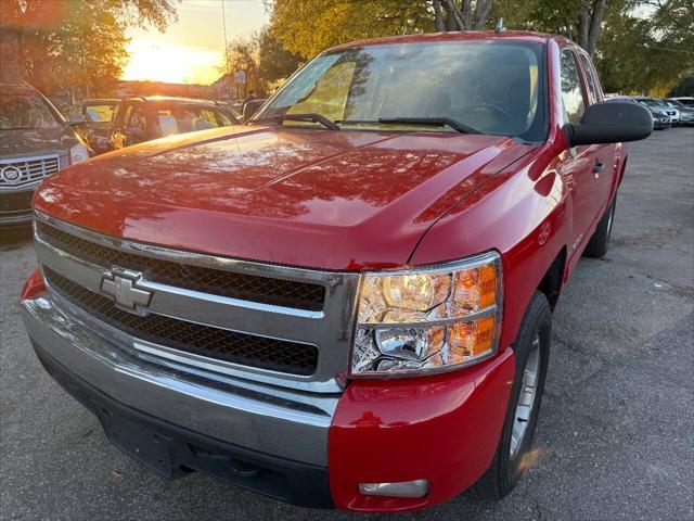 used 2007 Chevrolet Silverado 1500 car, priced at $10,998