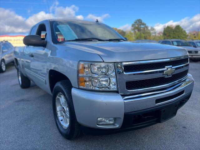 used 2011 Chevrolet Silverado 1500 car, priced at $13,998