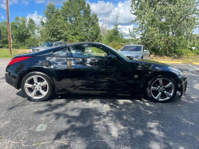 used 2006 Nissan 350Z car, priced at $7,998