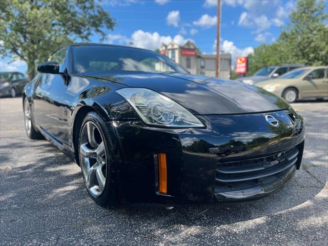 used 2006 Nissan 350Z car, priced at $7,998