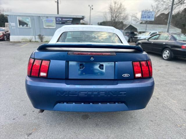 used 2000 Ford Mustang car, priced at $5,500