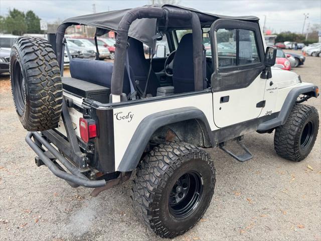 used 1998 Jeep Wrangler car, priced at $7,998