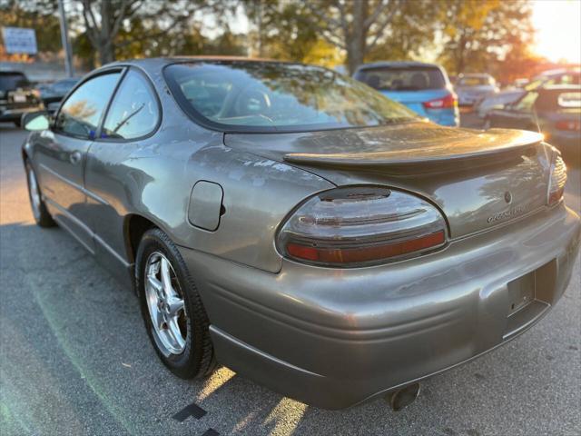 used 2000 Pontiac Grand Prix car, priced at $2,998