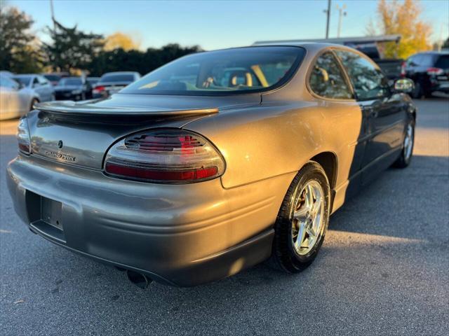 used 2000 Pontiac Grand Prix car, priced at $2,998