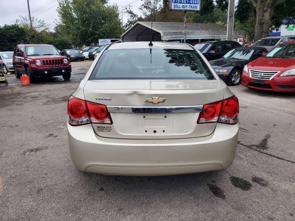 used 2014 Chevrolet Cruze car, priced at $6,998