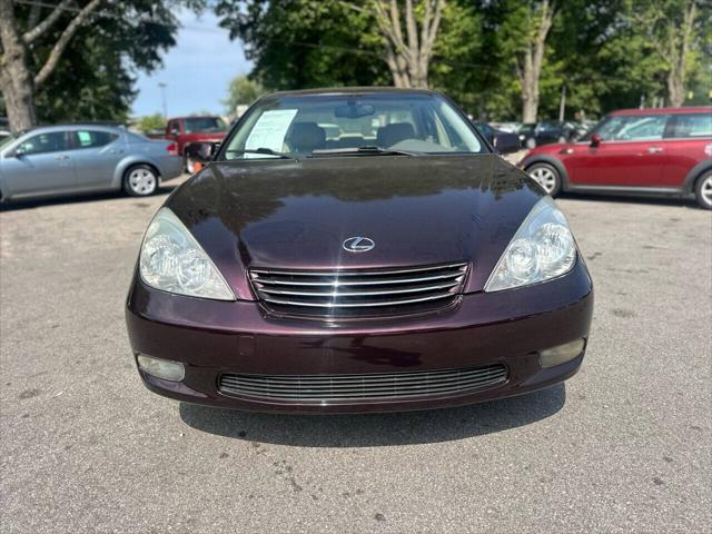 used 2004 Lexus ES 330 car, priced at $7,998