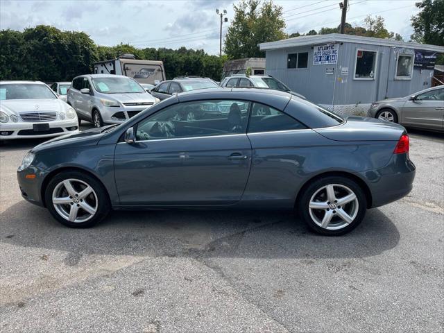 used 2007 Volkswagen Eos car, priced at $6,999