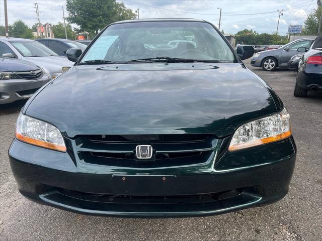 used 2000 Honda Accord car, priced at $4,999