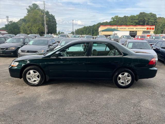 used 2000 Honda Accord car, priced at $4,999