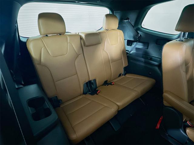 used 2024 Kia Telluride car, priced at $42,994