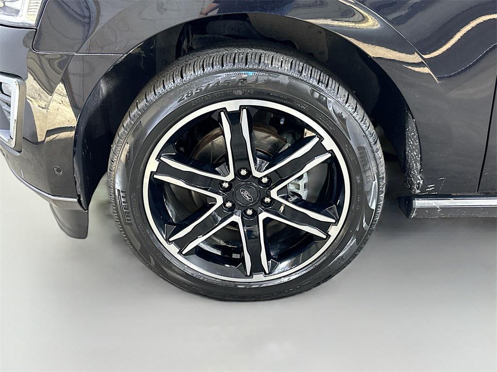 used 2020 Ford Expedition car, priced at $31,288
