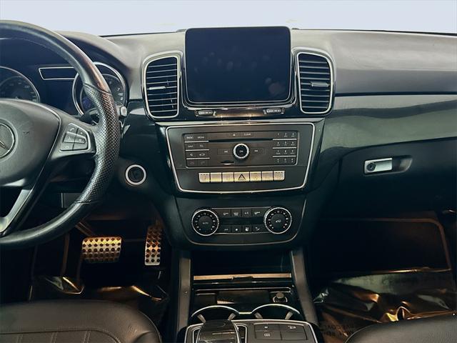 used 2019 Mercedes-Benz GLE 400 car, priced at $22,294