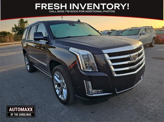 used 2017 Cadillac Escalade car, priced at $26,995