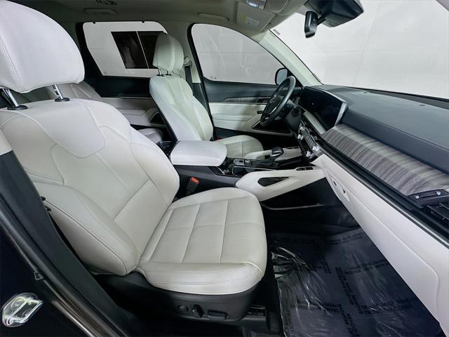 used 2024 Kia Telluride car, priced at $38,435