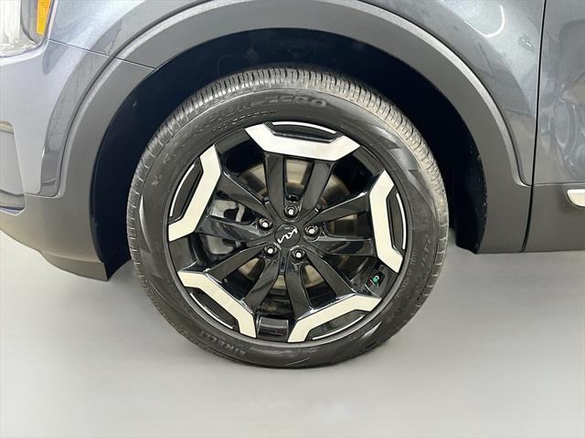 used 2024 Kia Telluride car, priced at $38,435