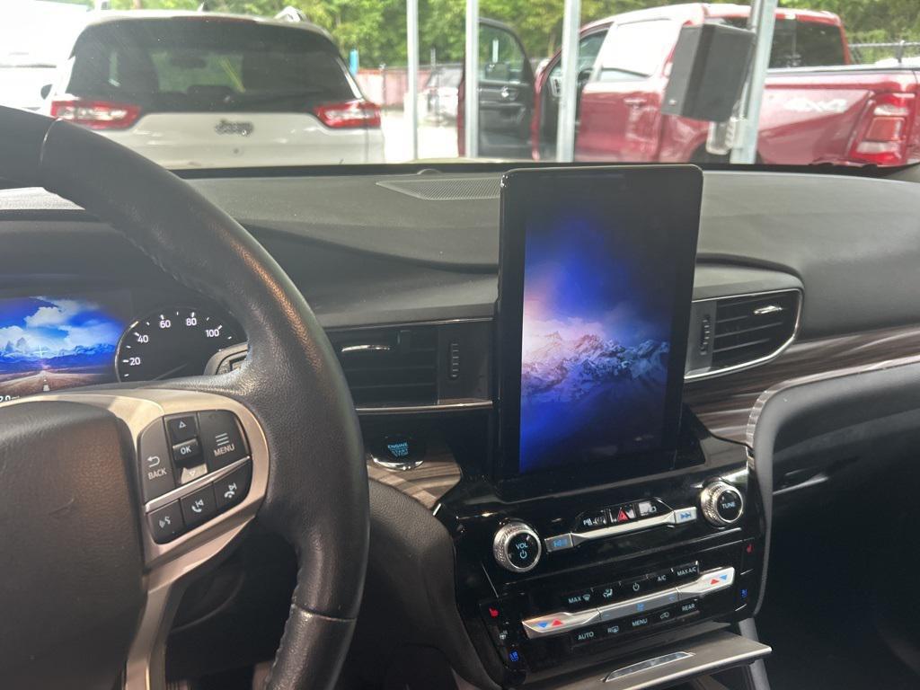 used 2023 Ford Explorer car, priced at $31,784