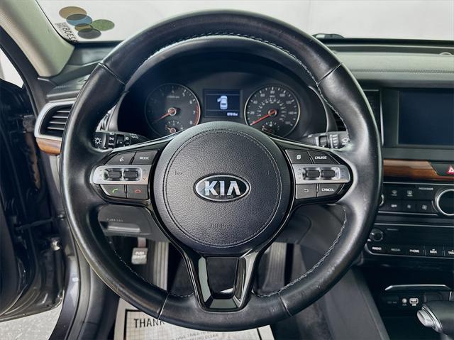 used 2018 Kia Cadenza car, priced at $15,706