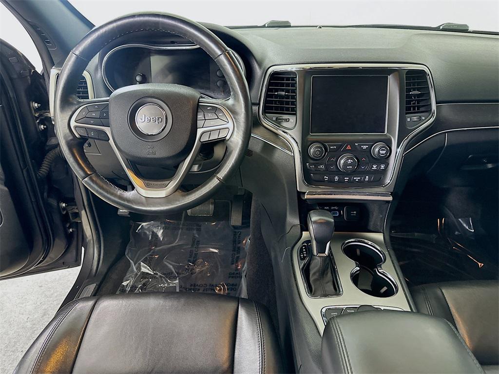 used 2018 Jeep Grand Cherokee car, priced at $17,900