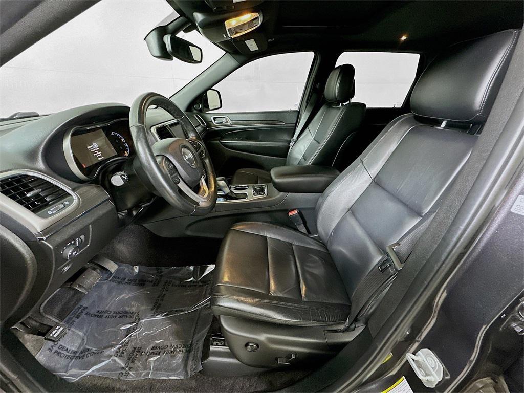 used 2018 Jeep Grand Cherokee car, priced at $17,900