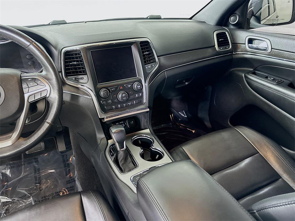 used 2018 Jeep Grand Cherokee car, priced at $17,900