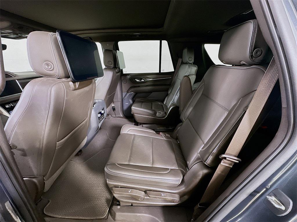 used 2021 GMC Yukon car, priced at $43,356