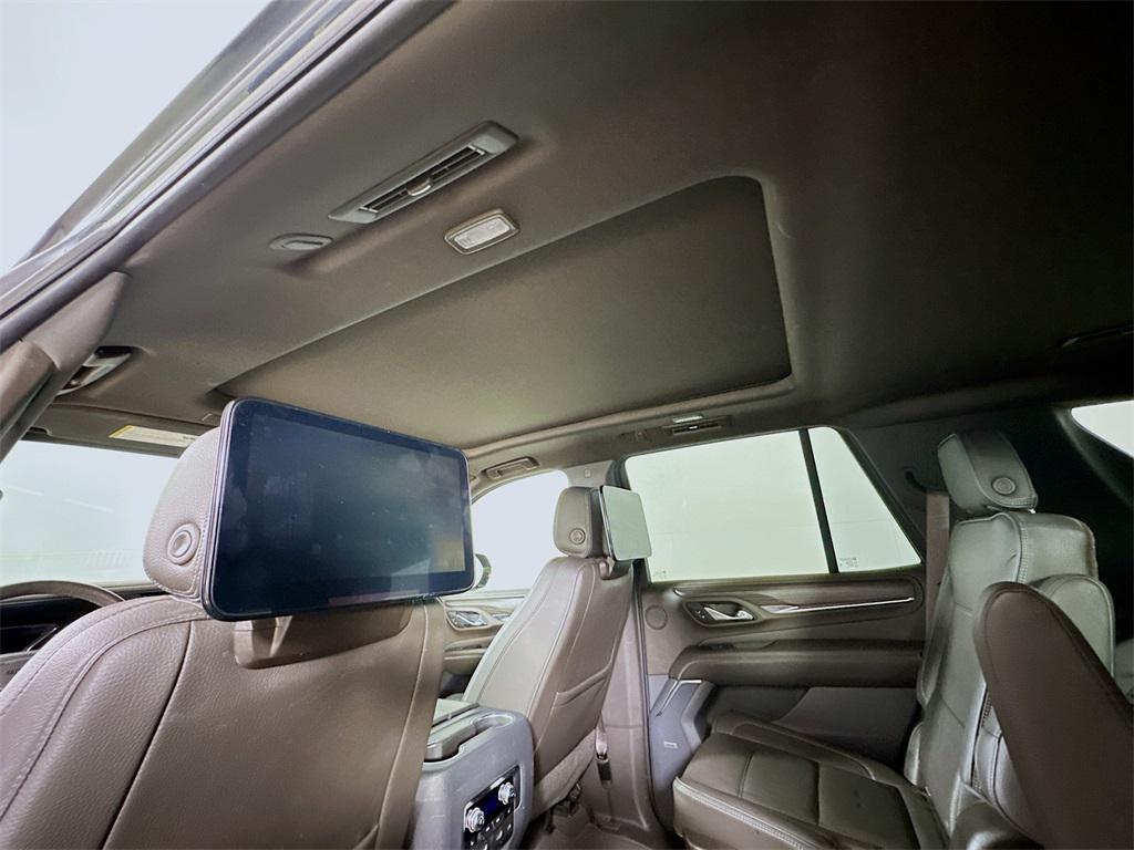 used 2021 GMC Yukon car, priced at $43,356