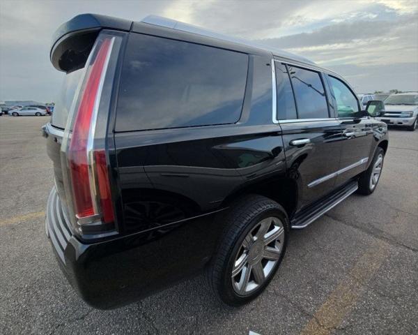 used 2017 Cadillac Escalade car, priced at $25,998