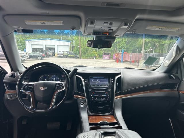 used 2017 Cadillac Escalade car, priced at $25,998