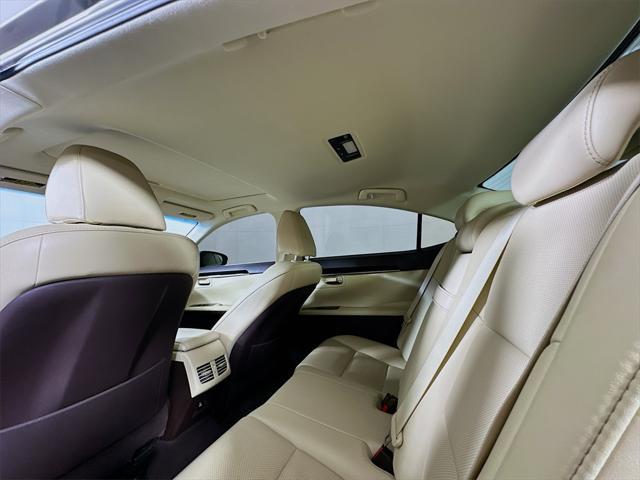 used 2018 Lexus ES 350 car, priced at $22,999