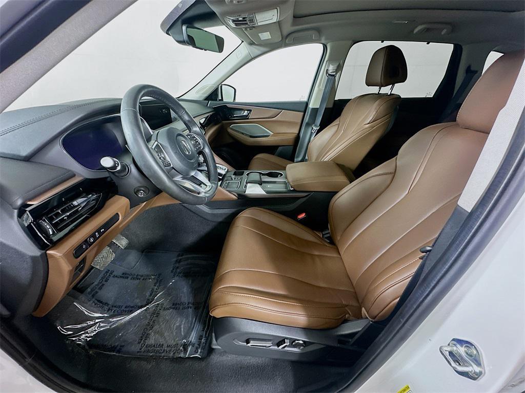used 2024 Acura MDX car, priced at $44,400