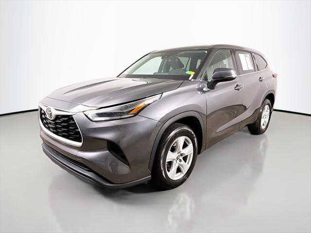 used 2021 Toyota Highlander car, priced at $21,300