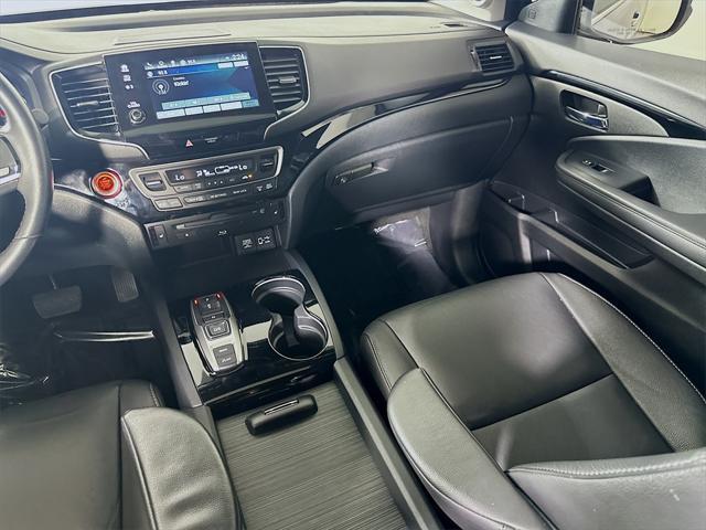 used 2022 Honda Pilot car, priced at $35,221