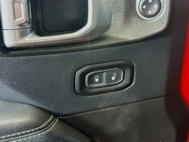 used 2019 Jeep Wrangler Unlimited car, priced at $25,549