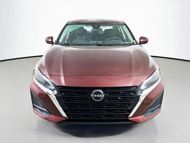 used 2023 Nissan Altima car, priced at $18,999